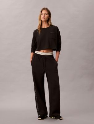Женские футболки Calvin Klein Logo Cotton Jersey Cropped Tee — фото 2